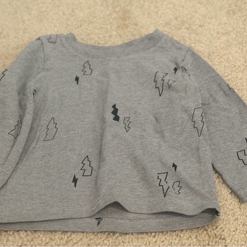 Cat & Jack Gray Long Sleeve Shirt with Lightning Design